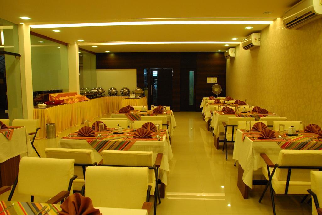 Hotel Sayoojyam Residency Palakkad Exteriér fotografie